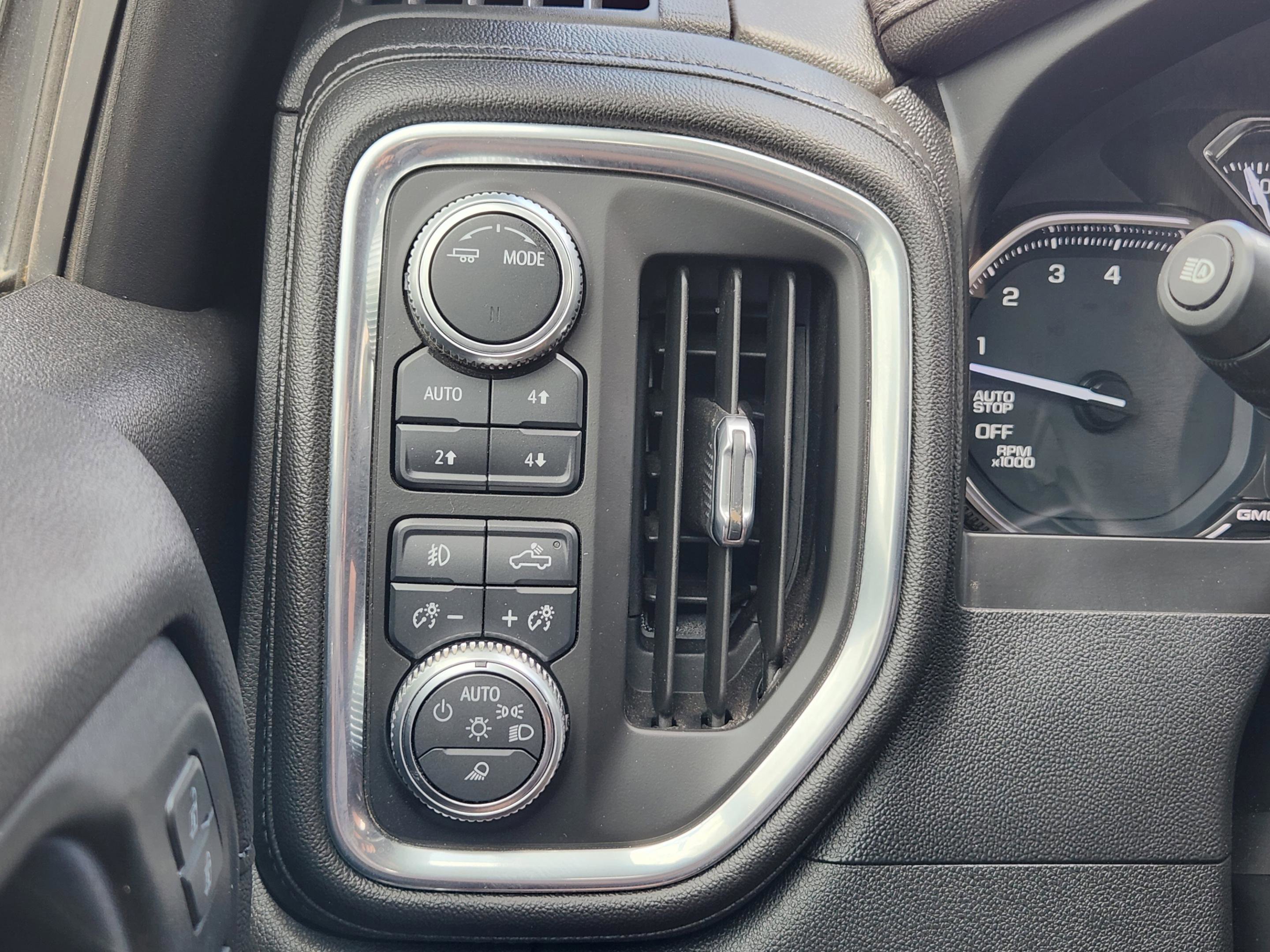 Used 2020 GMC Sierra 1500 SLT AWD/4WD image 15
