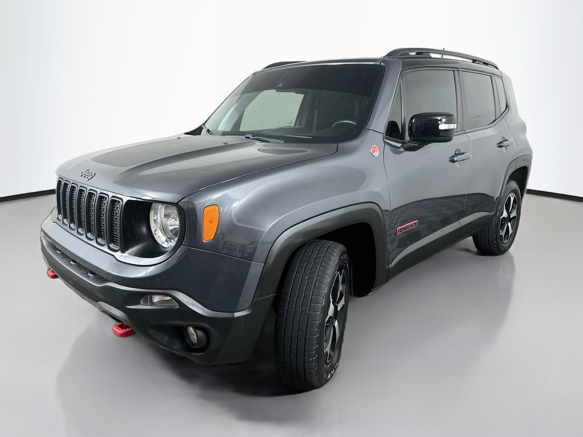 Used 2022 Jeep Renegade Trailhawk w/ Sun/Sound Group AWD/4WD image 3