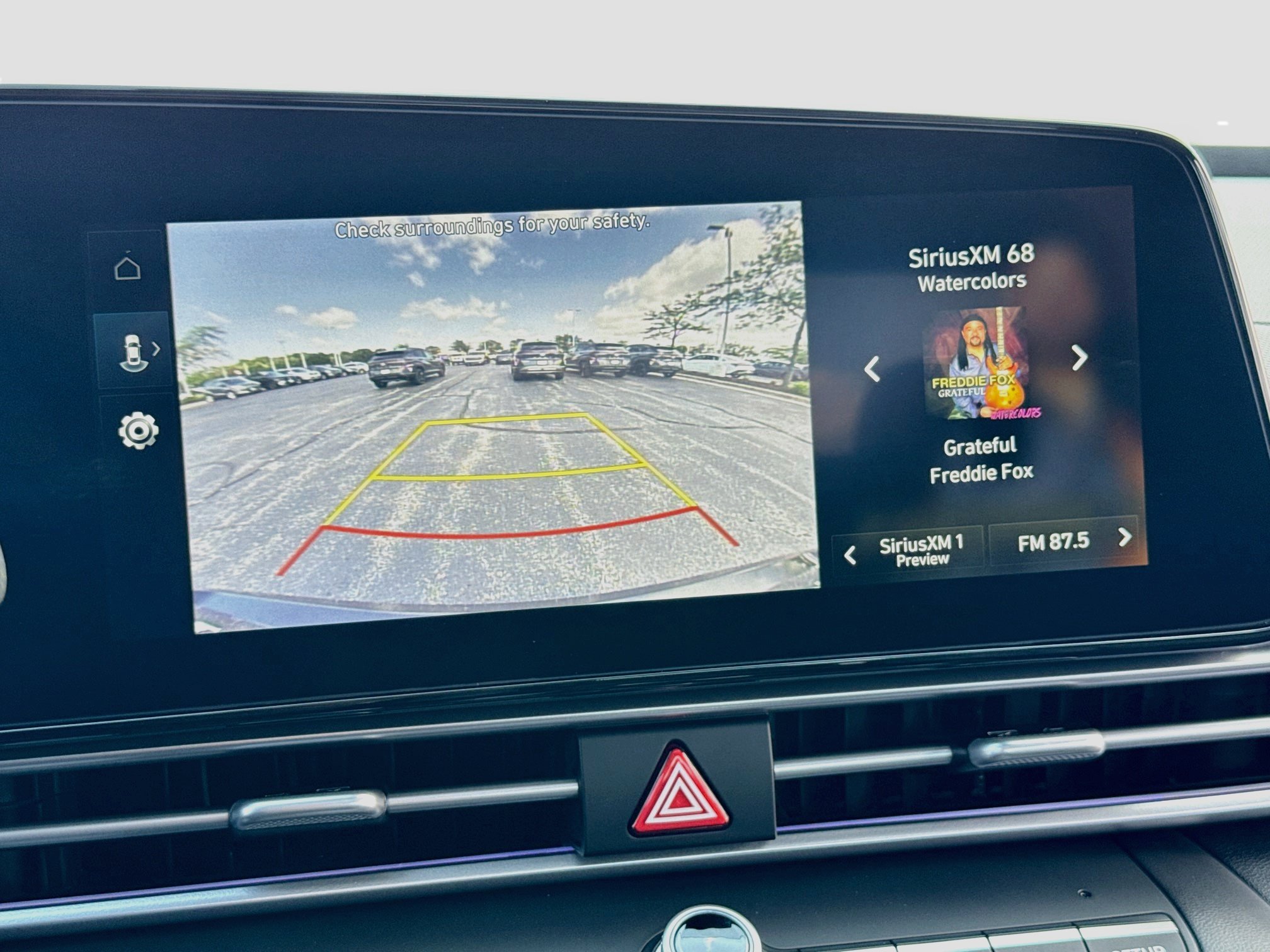 New 2026 Hyundai Elantra Limited FWD image 10
