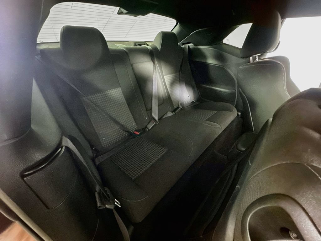 Used 2022 Dodge Challenger R/T RWD image 11