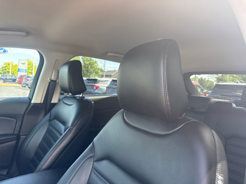 Used 2022 Ford Edge SEL w/ Convenience Package AWD/4WD image 24