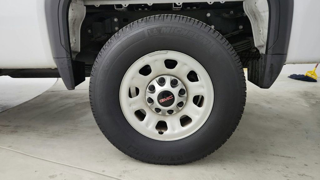 Used 2024 GMC Sierra 3500 Pro image 17