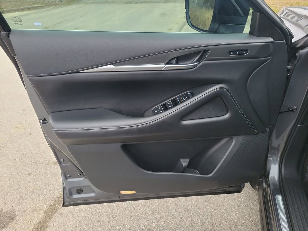 Used 2023 INFINITI QX60 Luxe w/ Cargo Package image 30