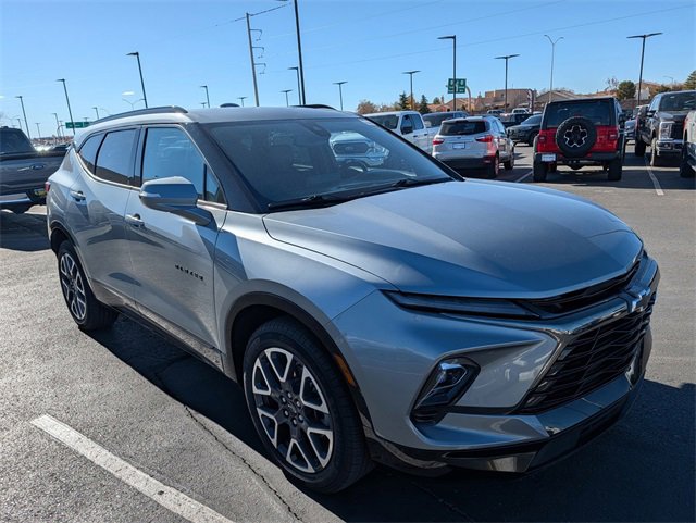 Used 2025 Chevrolet Blazer RS image 8