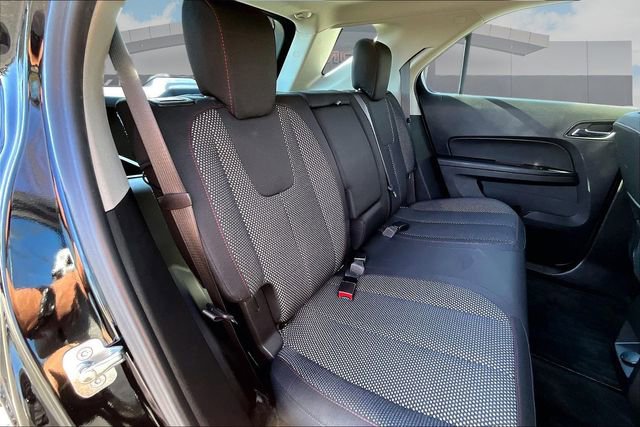 Used 2017 Chevrolet Equinox LS image 27