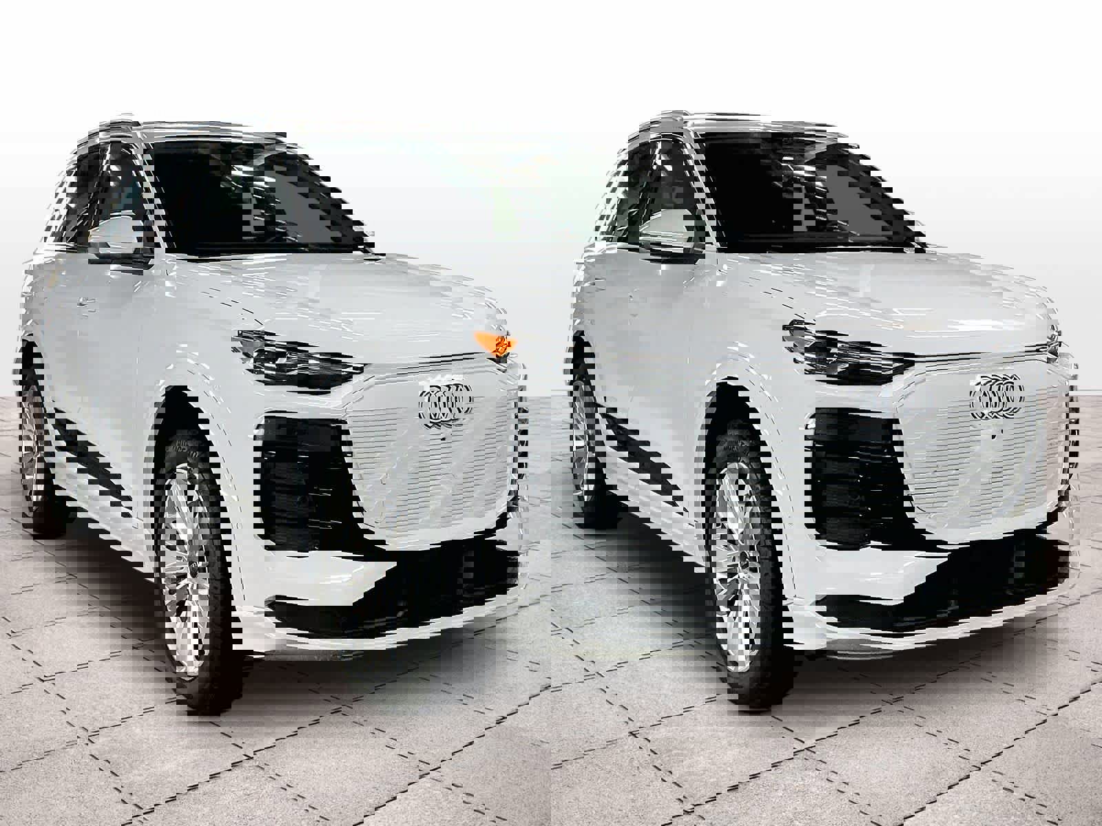 Used 2025 Audi Q6 e-tron Premium w/ Convenience Package image 2