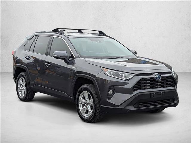 Used 2021 Toyota RAV4 XLE w/ XLE Grade Weather Package image 3