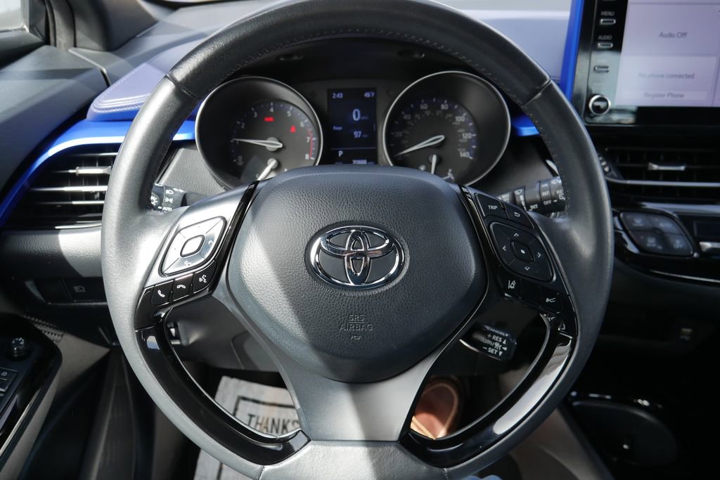 Used 2021 Toyota C-HR XLE image 12