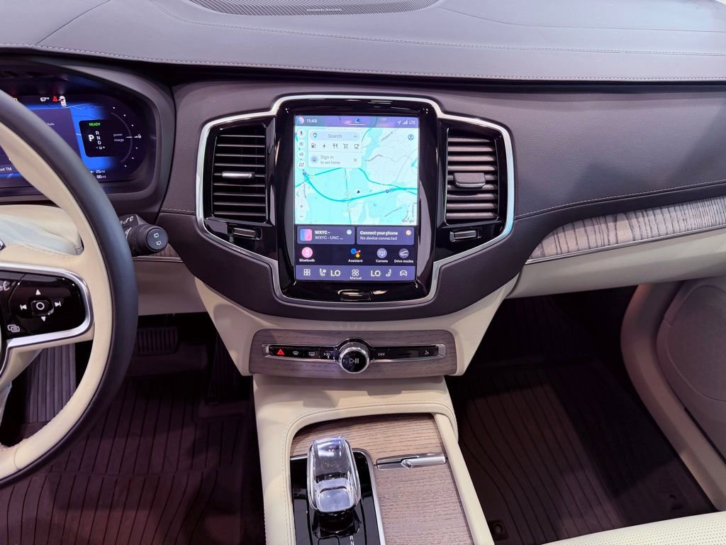 Used 2024 Volvo XC90 T8 Ultimate w/ Lounge Package AWD/4WD image 28