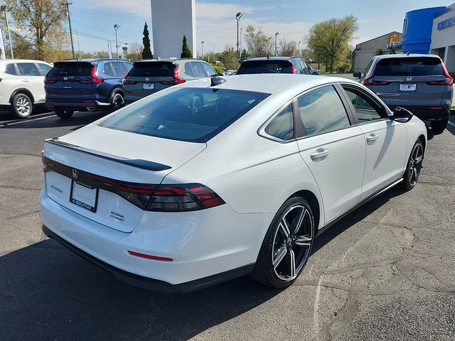 Used 2024 Honda Accord Sport image 6