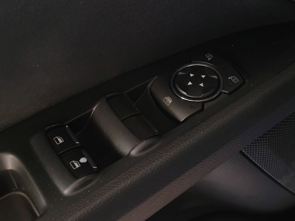 Used 2016 Ford Fusion SE image 27