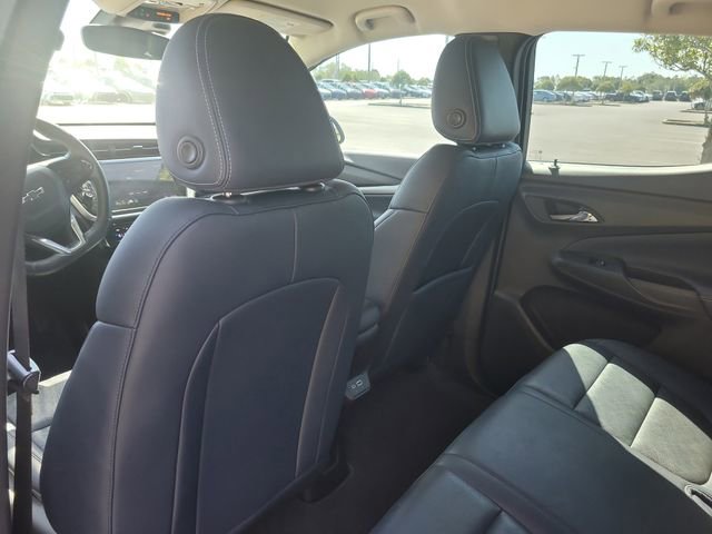 Used 2022 Chevrolet Bolt EUV LT w/ Convenience Package FWD image 13