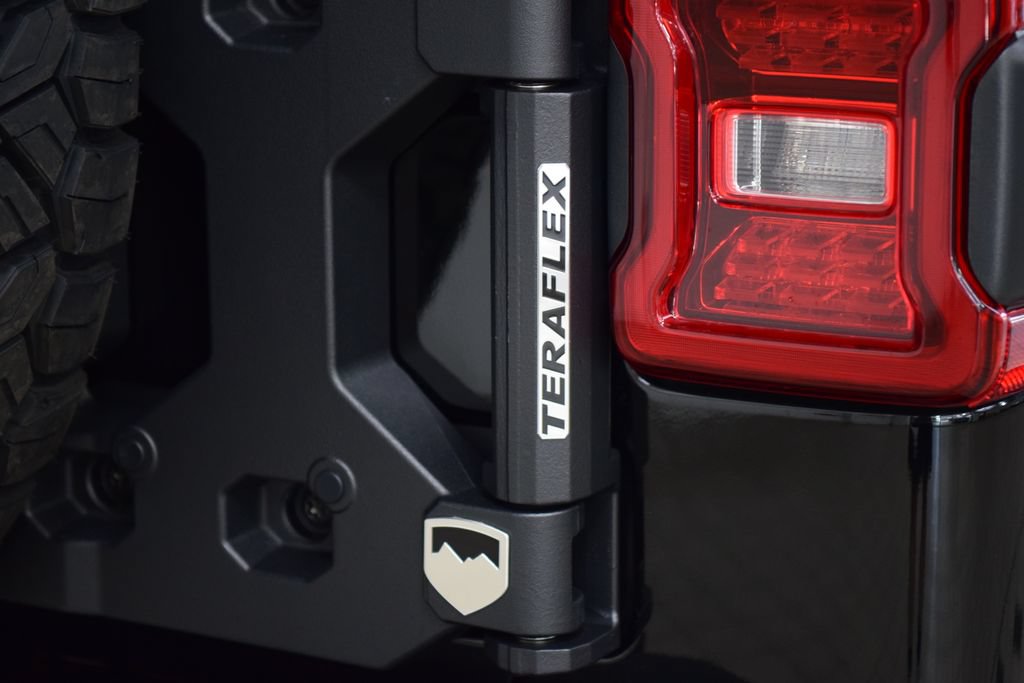 Used 2025 Jeep Wrangler Unlimited Sahara AWD/4WD image 19