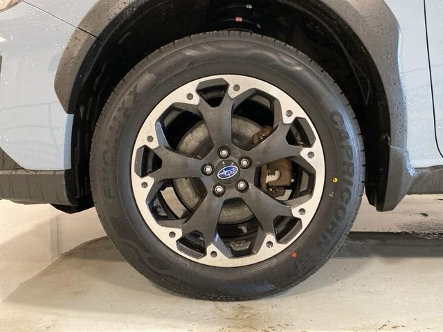 Used 2023 Subaru Crosstrek 2.0i image 5