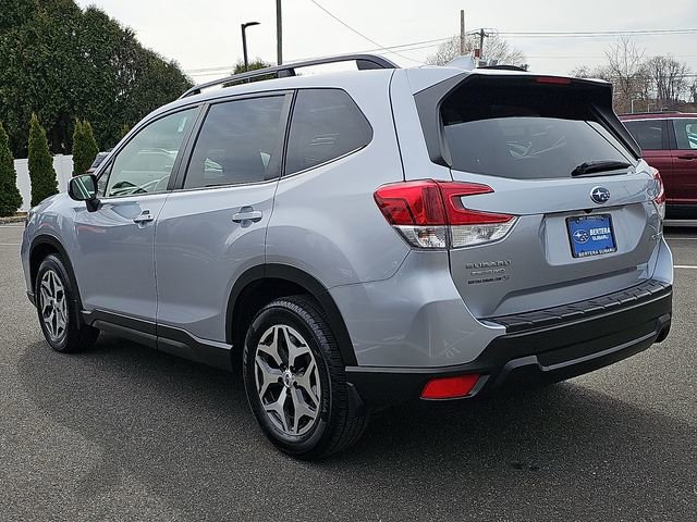 Used 2019 Subaru Forester Premium image 4