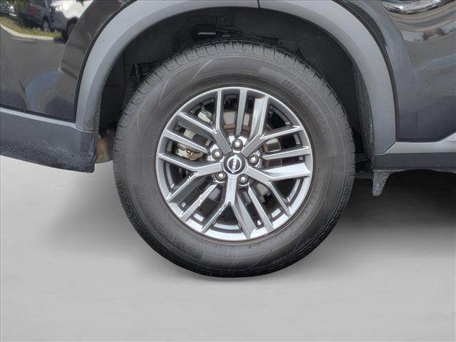 Used 2024 Nissan Rogue S image 24