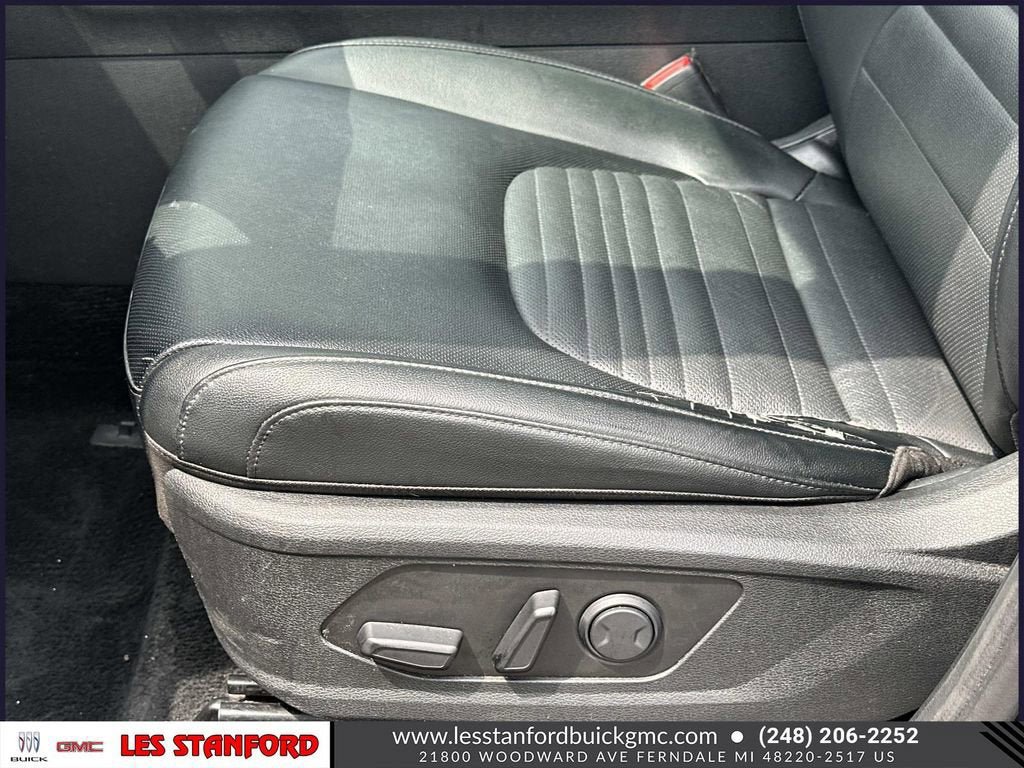Used 2025 Kia Sportage SX AWD/4WD image 19