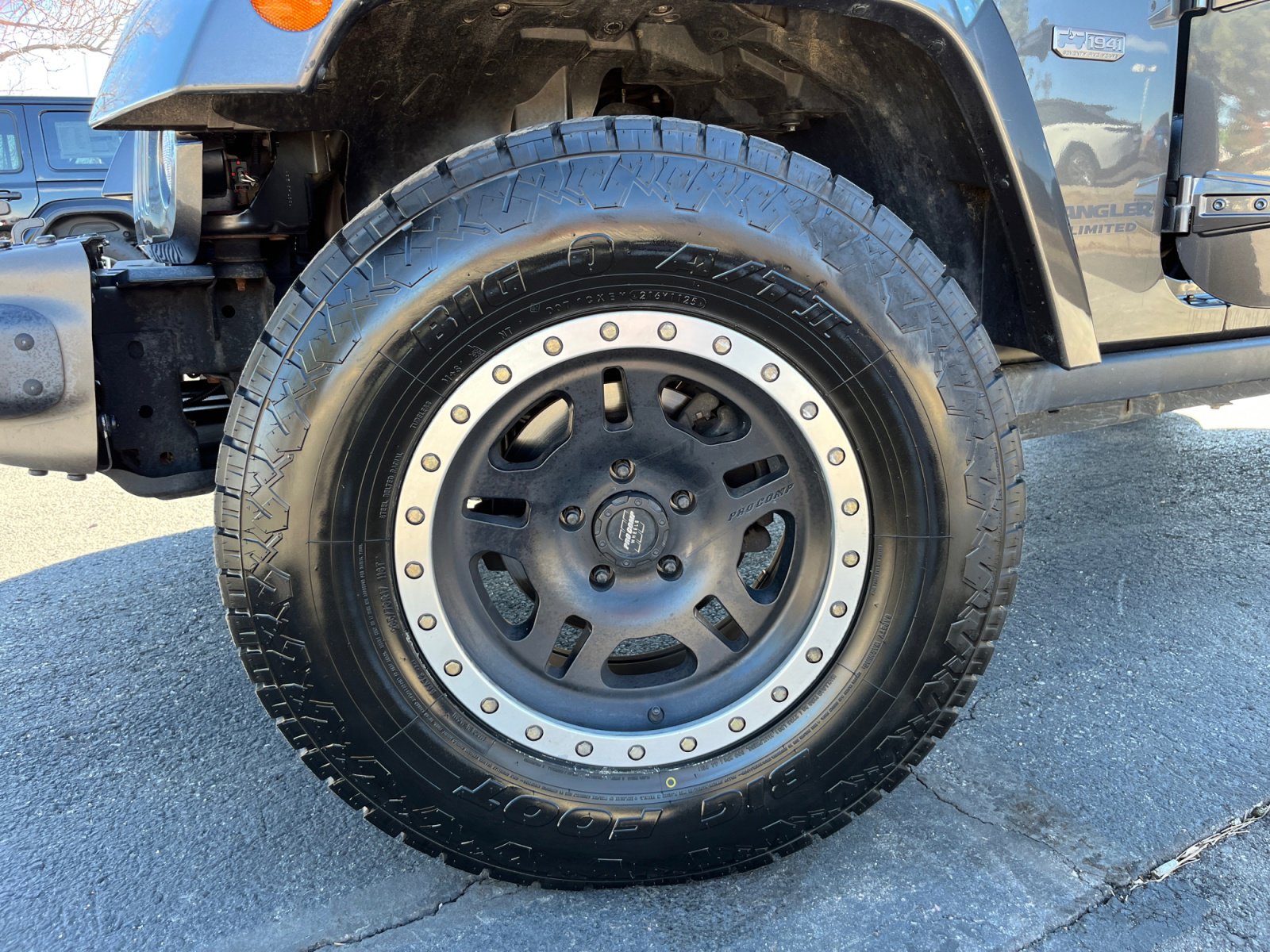 Used 2016 Jeep Wrangler Unlimited Sahara image 26