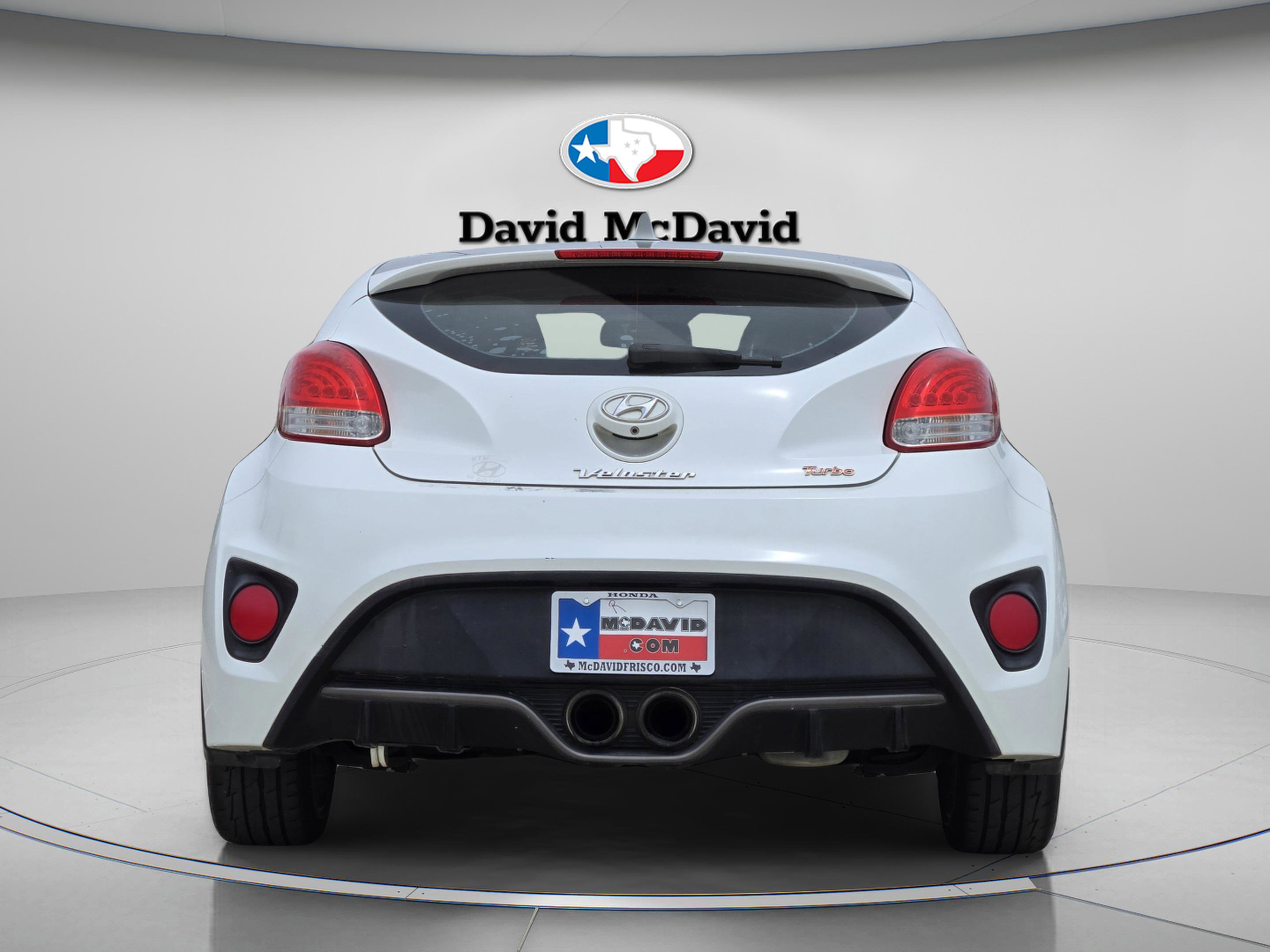 Used 2015 Hyundai Veloster Turbo FWD image 4
