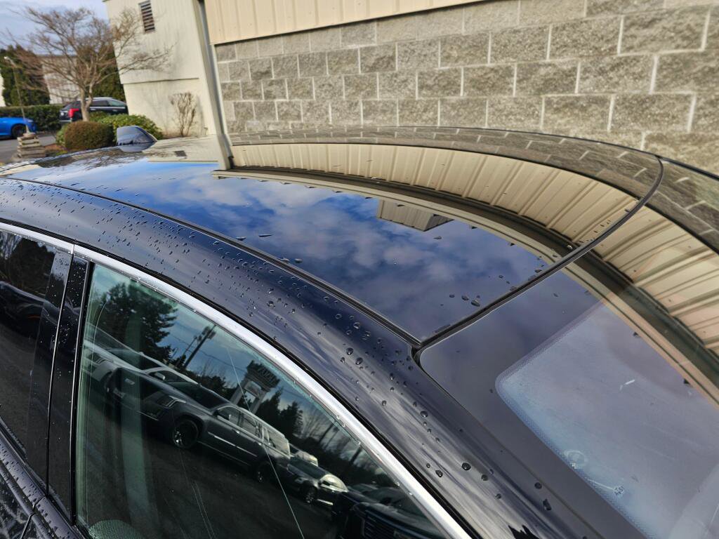 New 2026 Cadillac Optiq Luxury 2 image 16