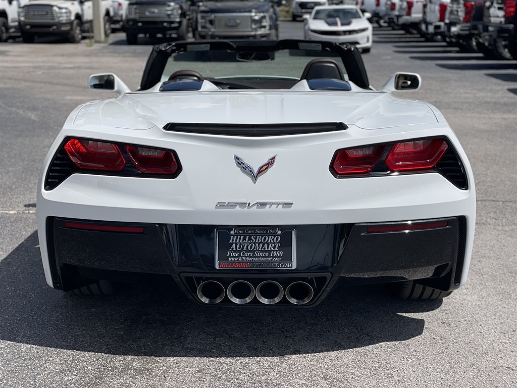 Used 2015 Chevrolet Corvette Stingray Convertible w/ 3LT Preferred Equipment Group RWD image 17