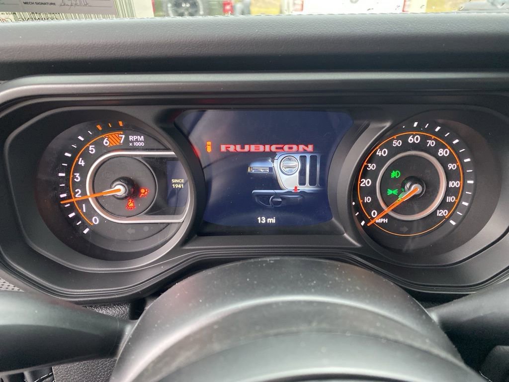New 2026 Jeep Wrangler Unlimited Rubicon w/ Technology Group image 27