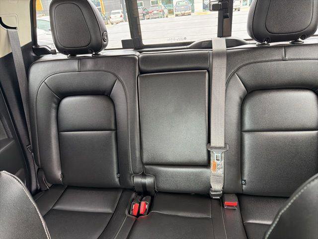 Used 2019 Chevrolet Colorado ZR2 w/ LPO, Premium Interior Package image 17