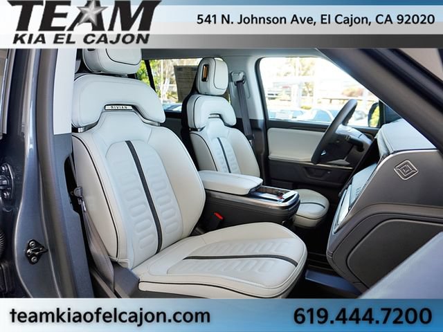 Used 2026 Rivian R1S Adventure AWD/4WD image 14