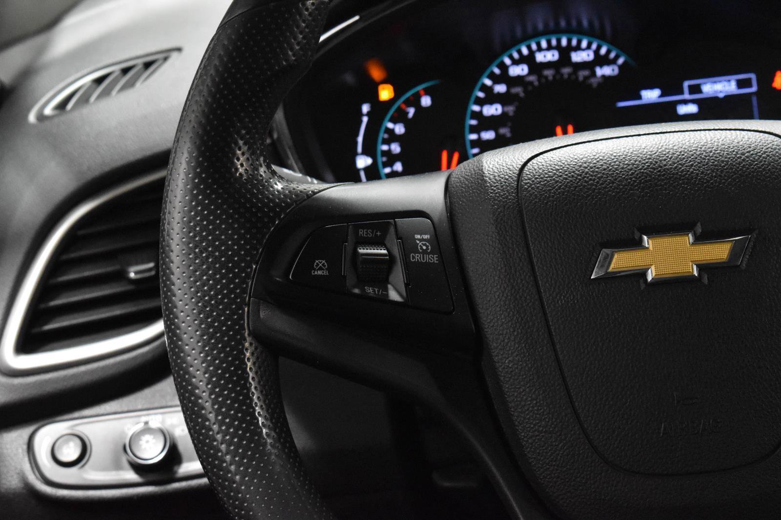 Used 2020 Chevrolet Trax LT image 7