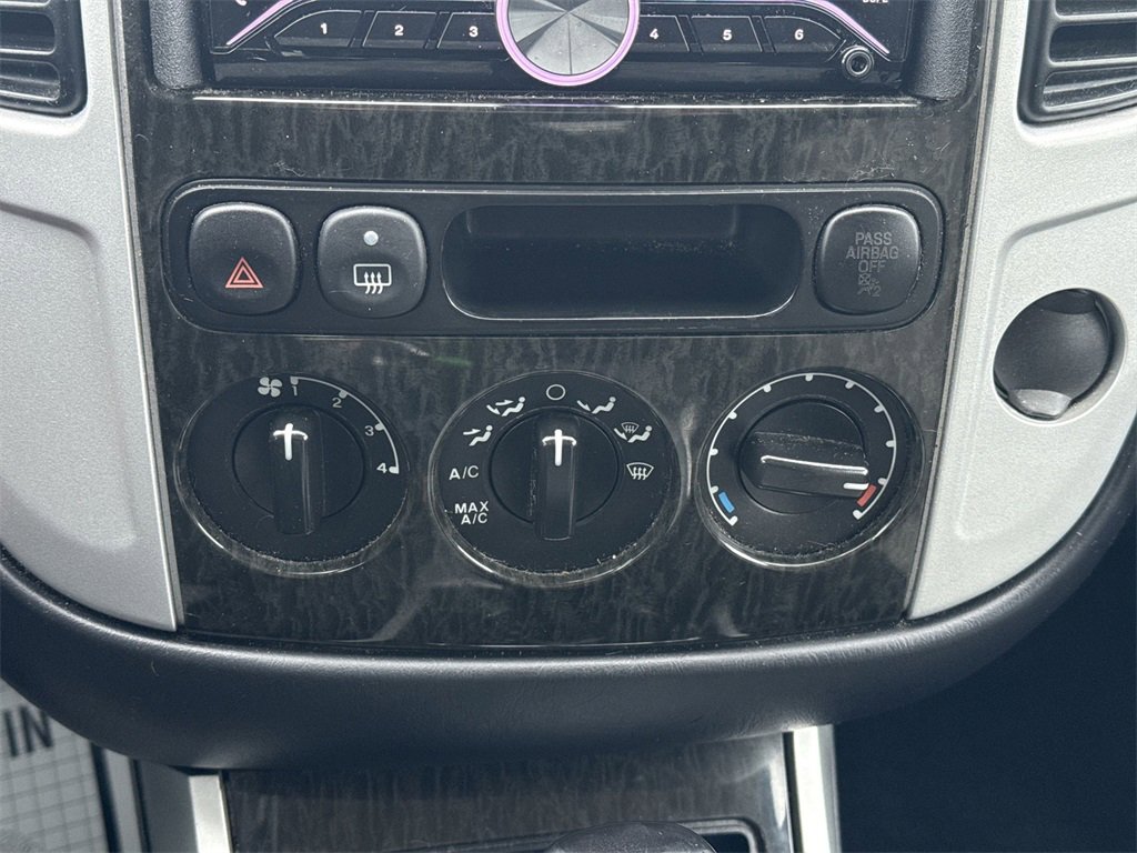 Used 2007 Mercury Mariner Convenience image 16