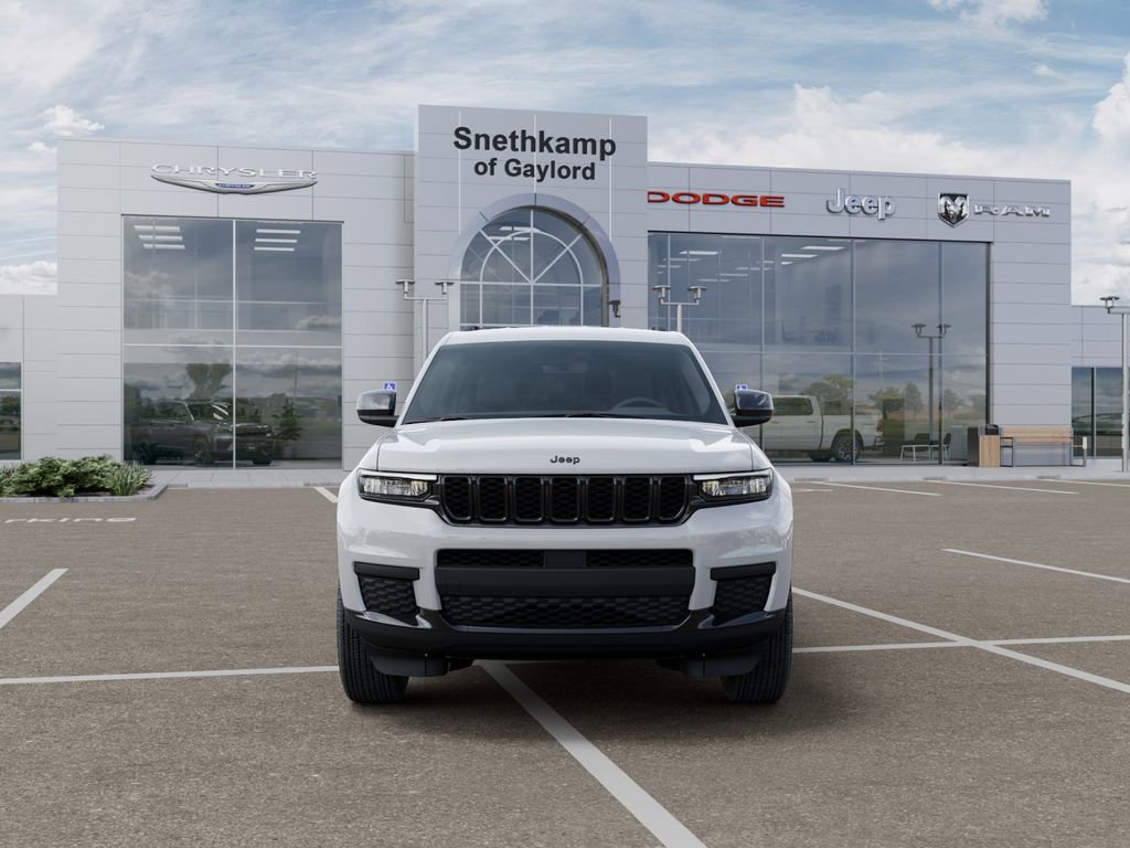 New 2025 Jeep Grand Cherokee L Laredo image 6