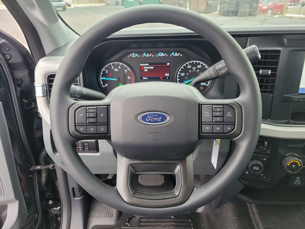New 2026 Ford F250 XL w/ XL Off-Road Package AWD/4WD image 22
