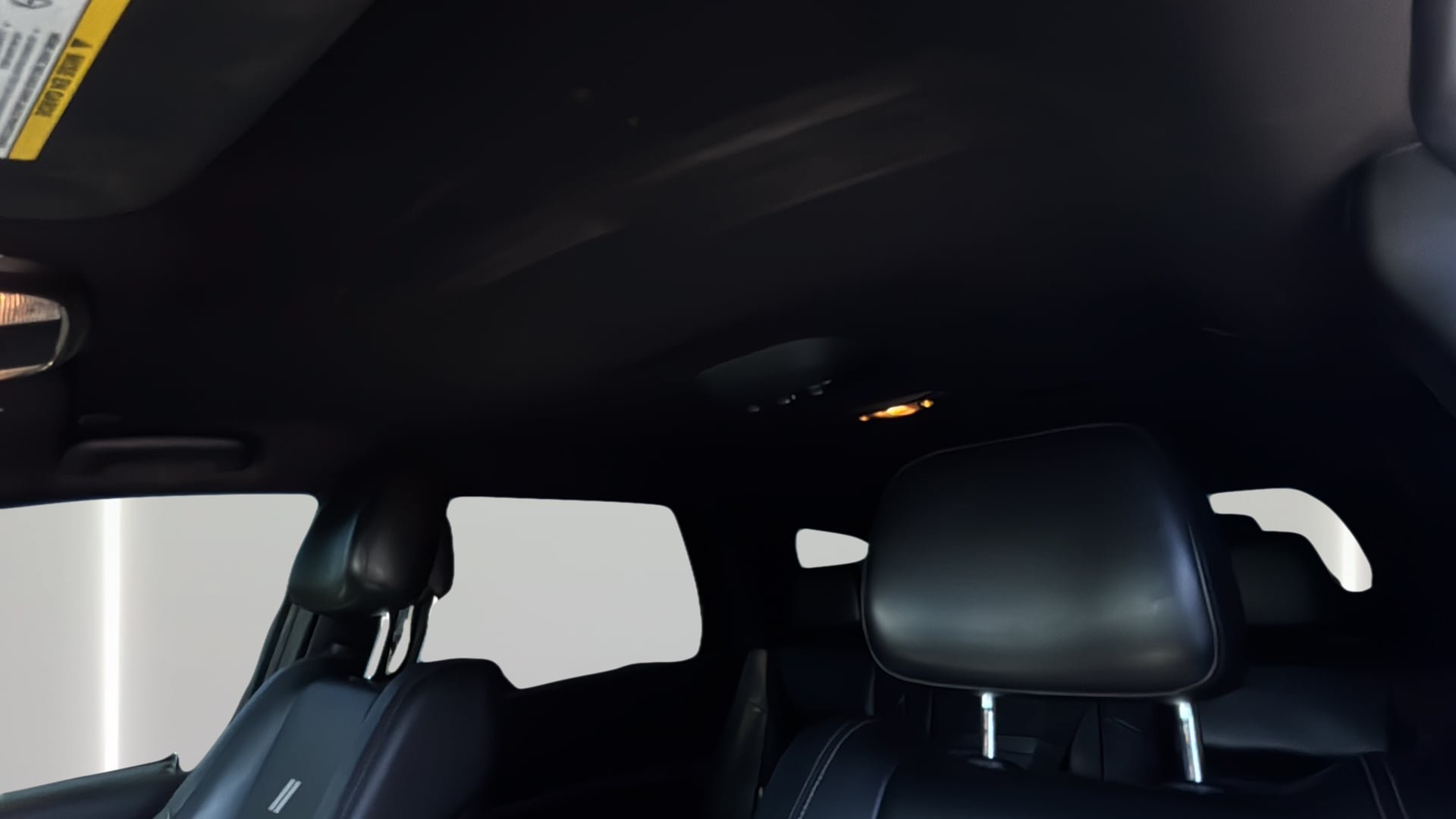 Used 2020 Dodge Durango R/T RWD image 32