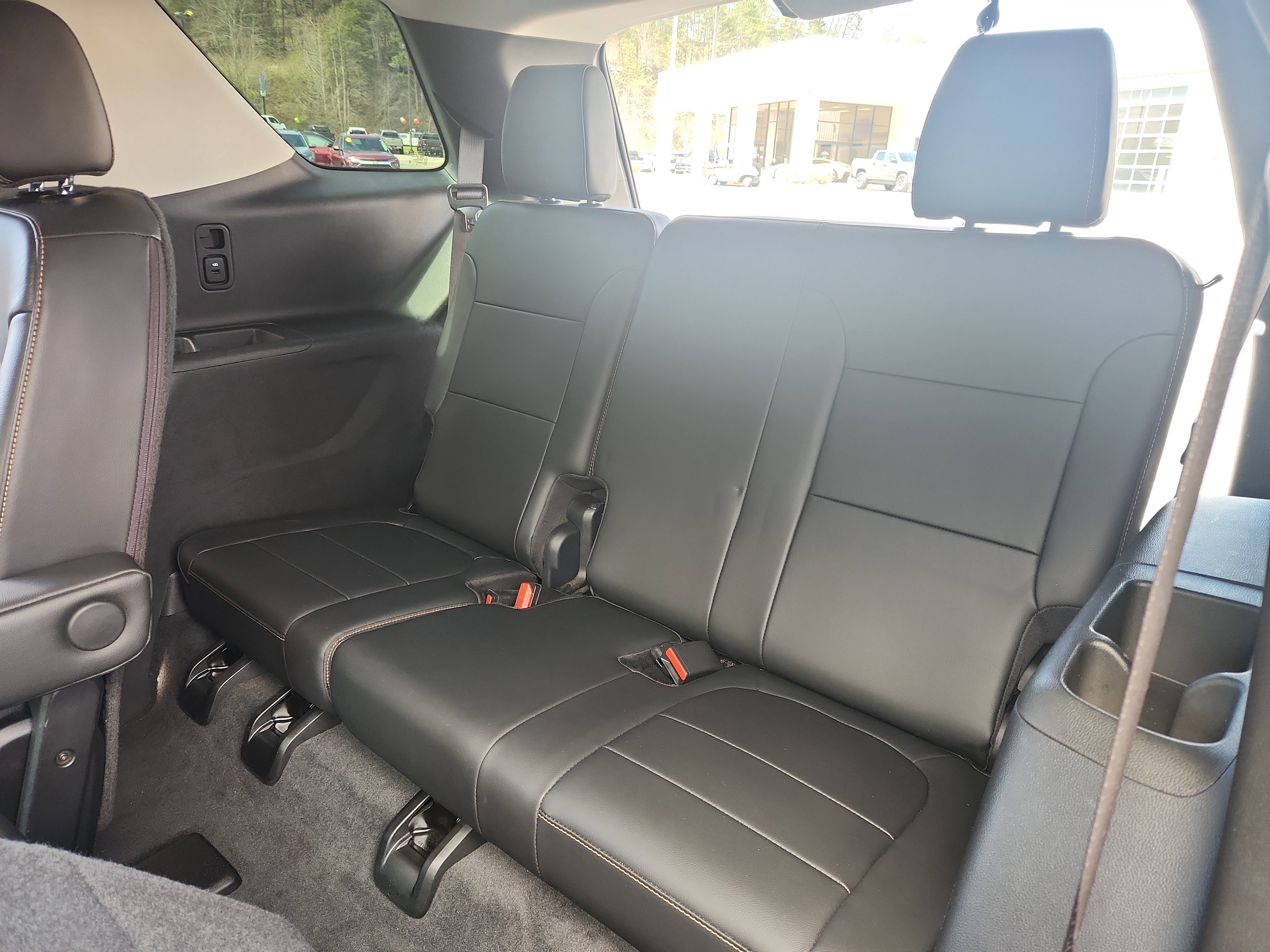 Used 2020 Chevrolet Traverse LT w/ LT Premium Package image 43