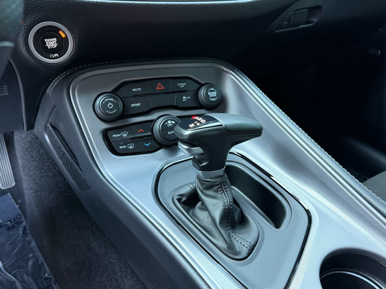 Used 2023 Dodge Challenger SXT w/ Blacktop Package AWD/4WD image 20