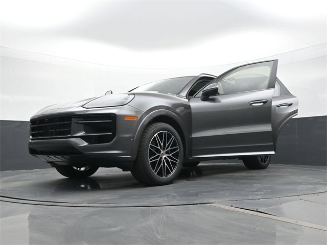 New 2025 Porsche Cayenne image 34