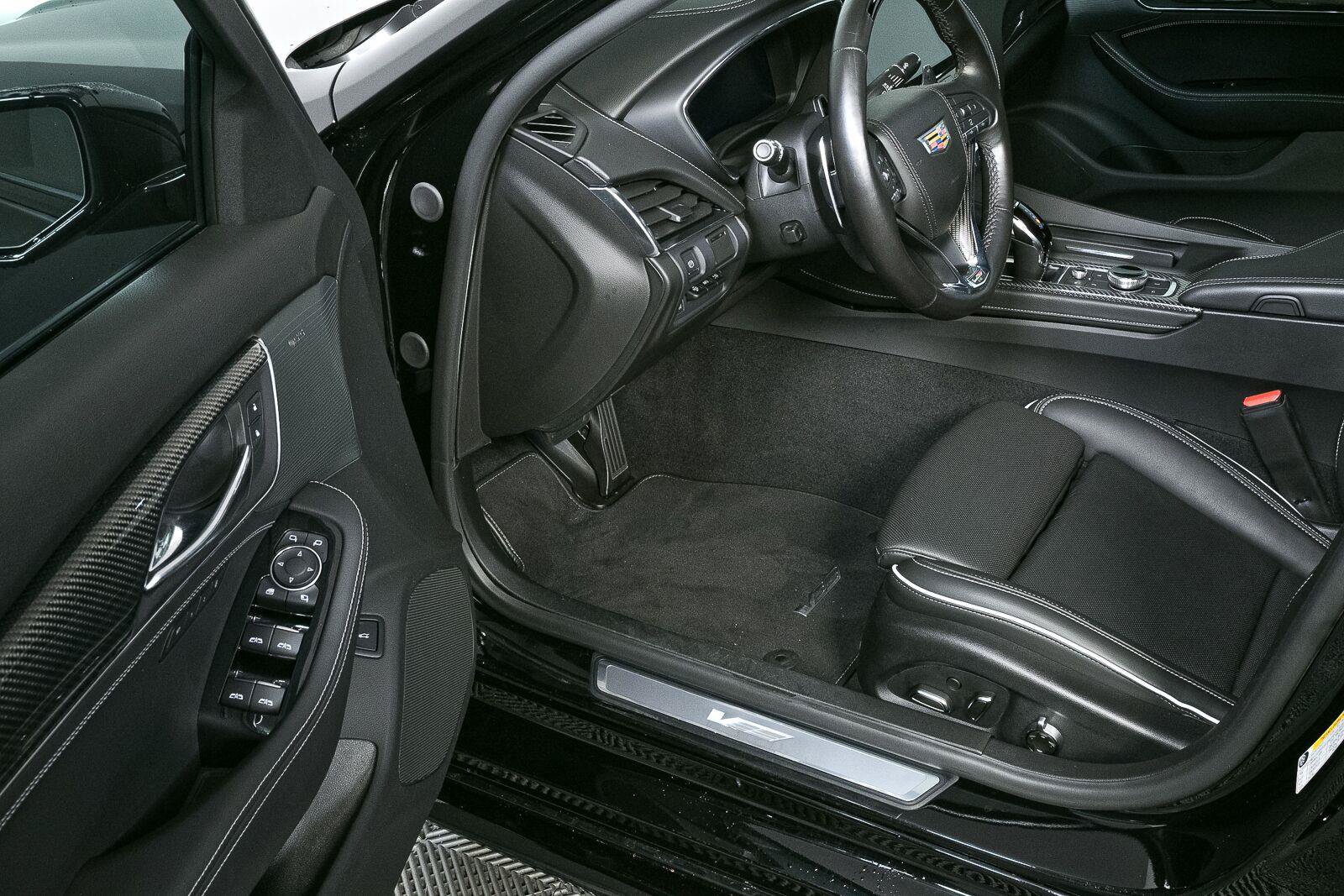 Used 2024 Cadillac CT5 V Blackwing w/ Super Cruise 2 Package RWD image 7