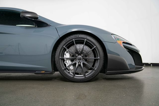 Used 2016 McLaren 675LT Coupe RWD image 11