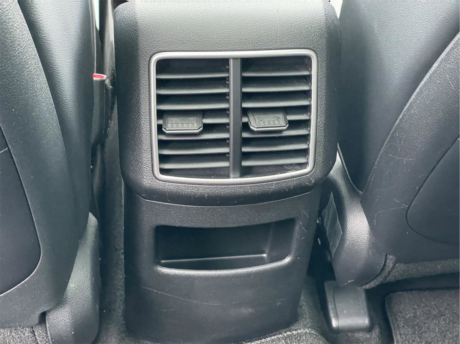 Used 2023 Kia Sportage EX w/ EX Premium Package image 18