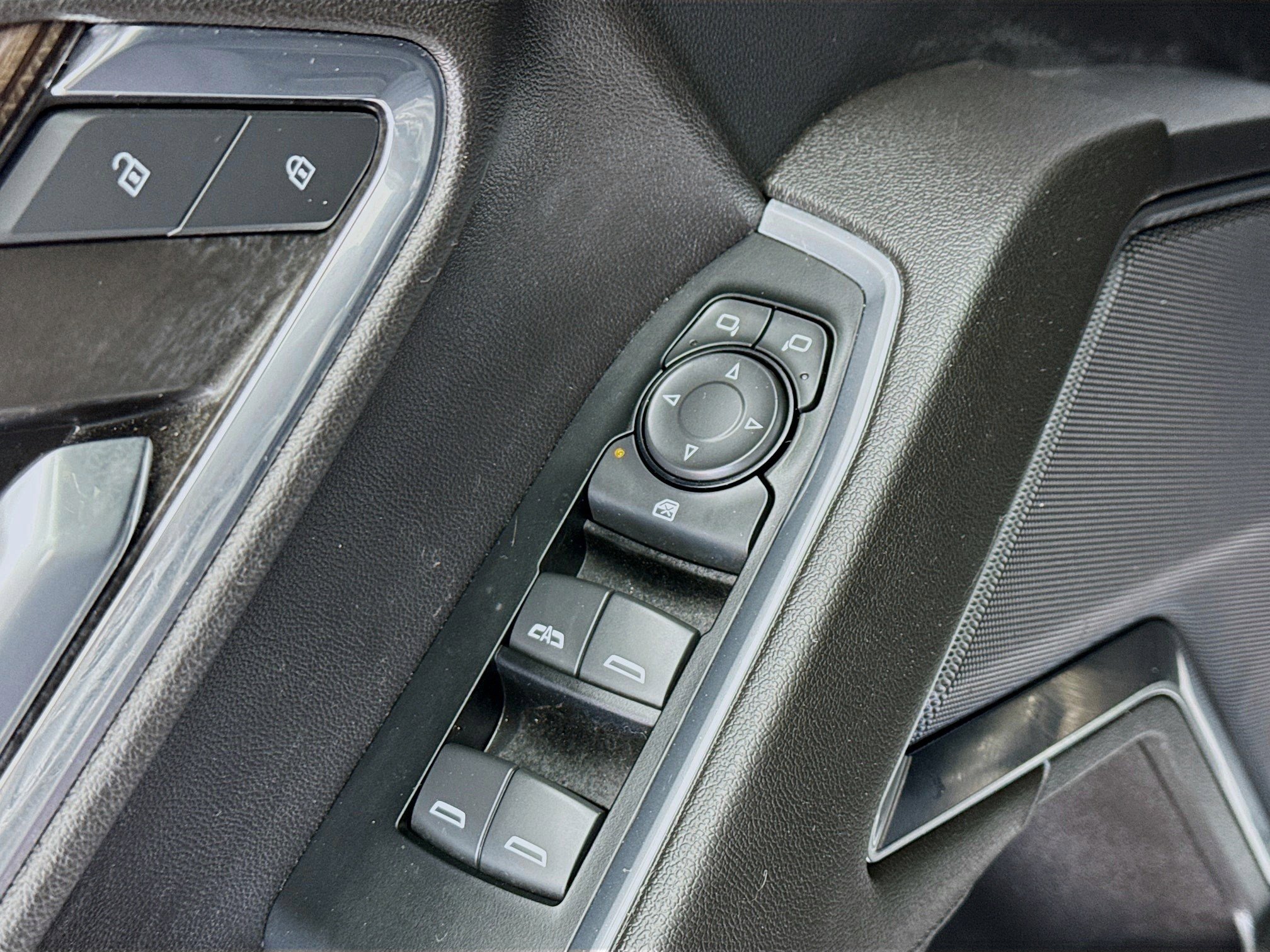 Used 2024 Chevrolet Silverado 1500 LT w/ Protection Package image 14