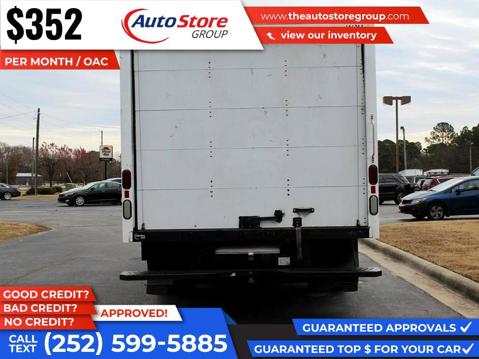 Used 2016 Ford E-350 and Econoline 350 Super Duty image 7