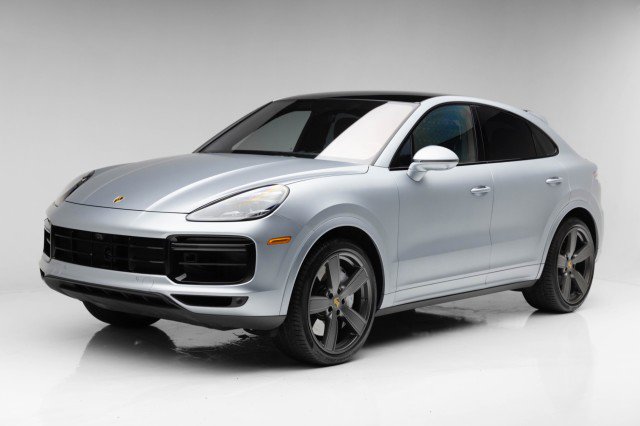 Used 2020 Porsche Cayenne Turbo image 13