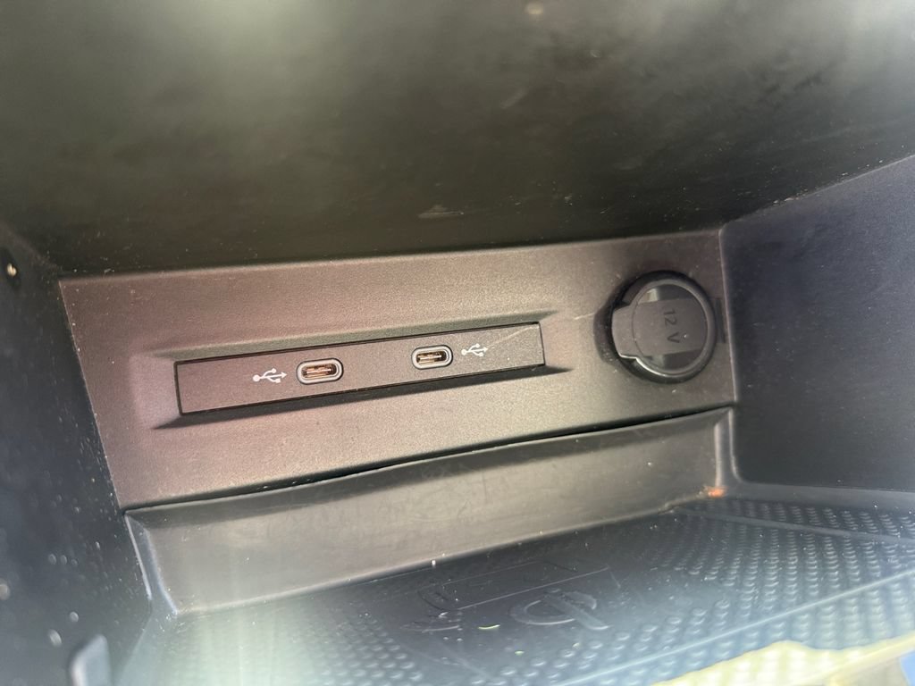 Used 2022 Volkswagen Taos SEL AWD/4WD image 19