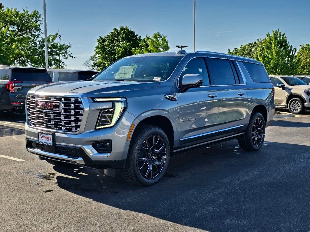New 2026 GMC Yukon XL Denali w/ Sun & Power Step Package AWD/4WD image 5