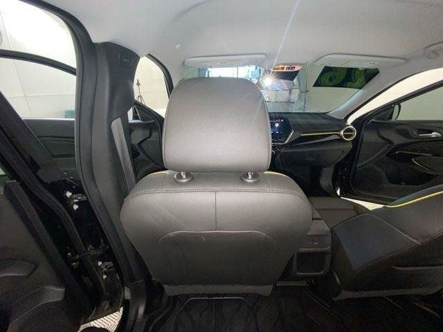 Used 2026 Chevrolet Trax ACTIV w/ Driver Confidence Package FWD image 39
