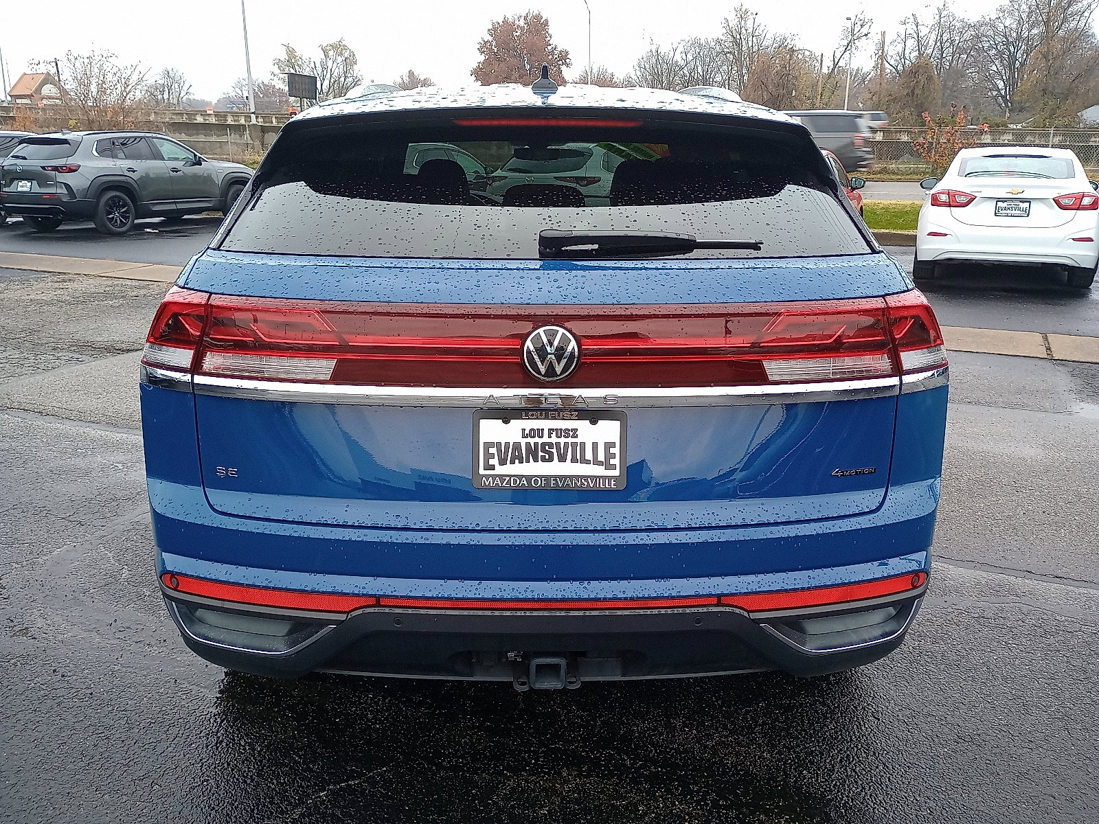 Used 2025 Volkswagen Atlas Cross Sport SE image 6