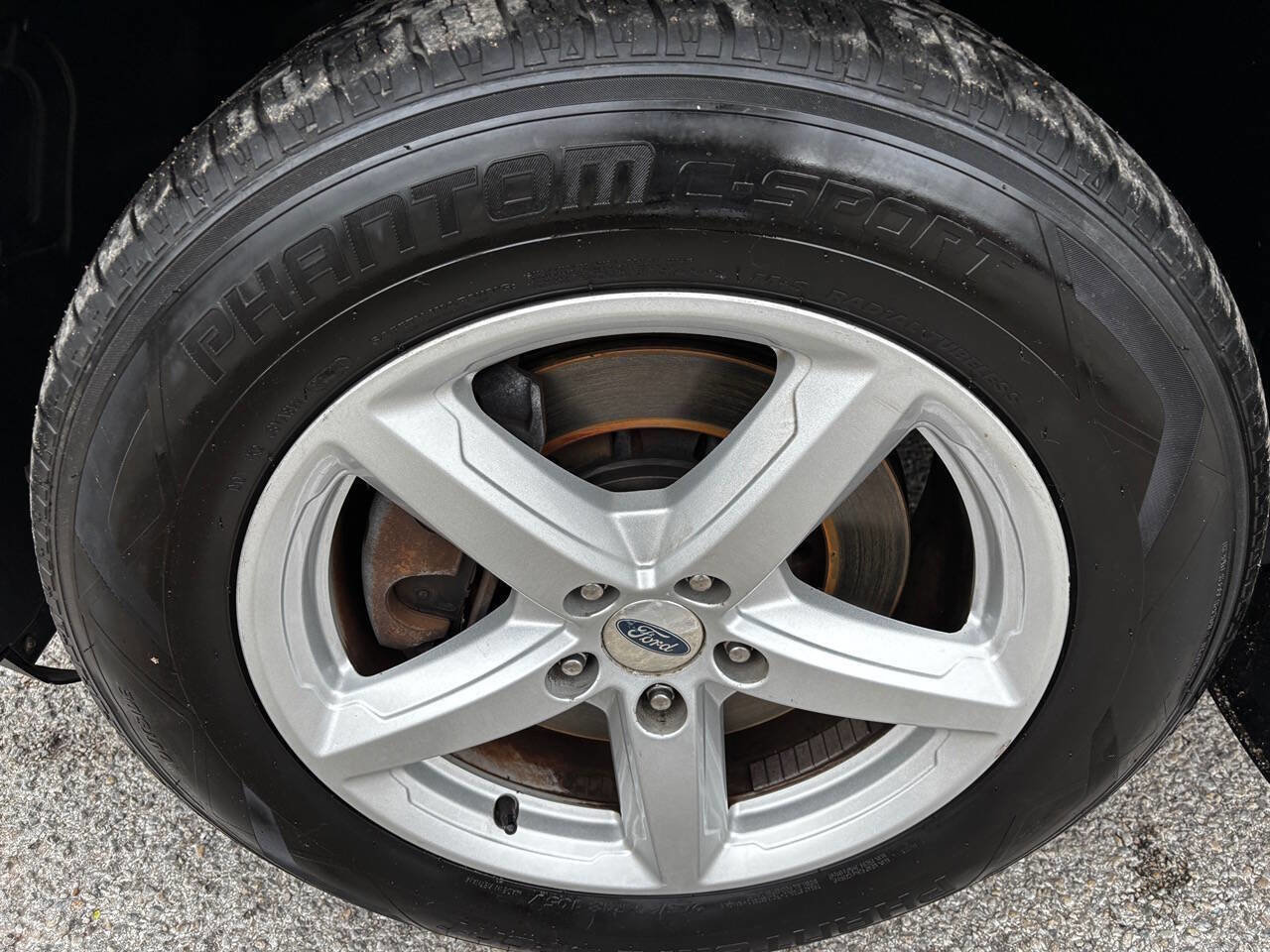 Used 2016 Ford Explorer XLT image 22