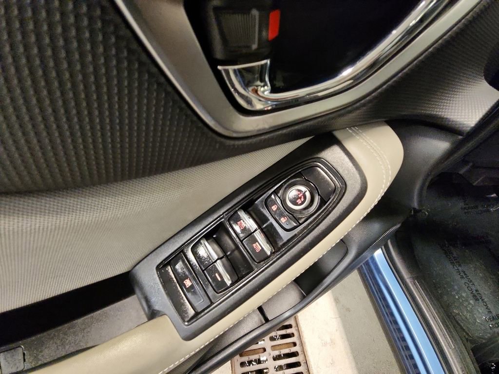 Used 2019 Subaru Forester Premium AWD/4WD image 35