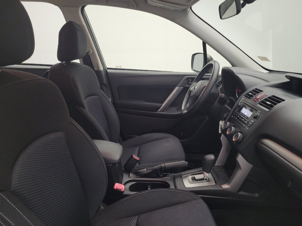Used 2014 Subaru Forester 2.5i AWD/4WD image 21