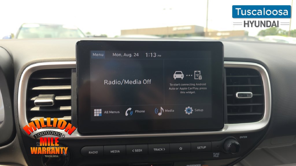 Used 2023 Hyundai Venue SEL FWD image 19